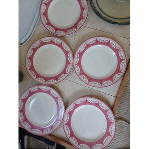 Johnson Brothers FARMHOUSE CHIC (FARMYARD CHICK) Dinner Plates X 5